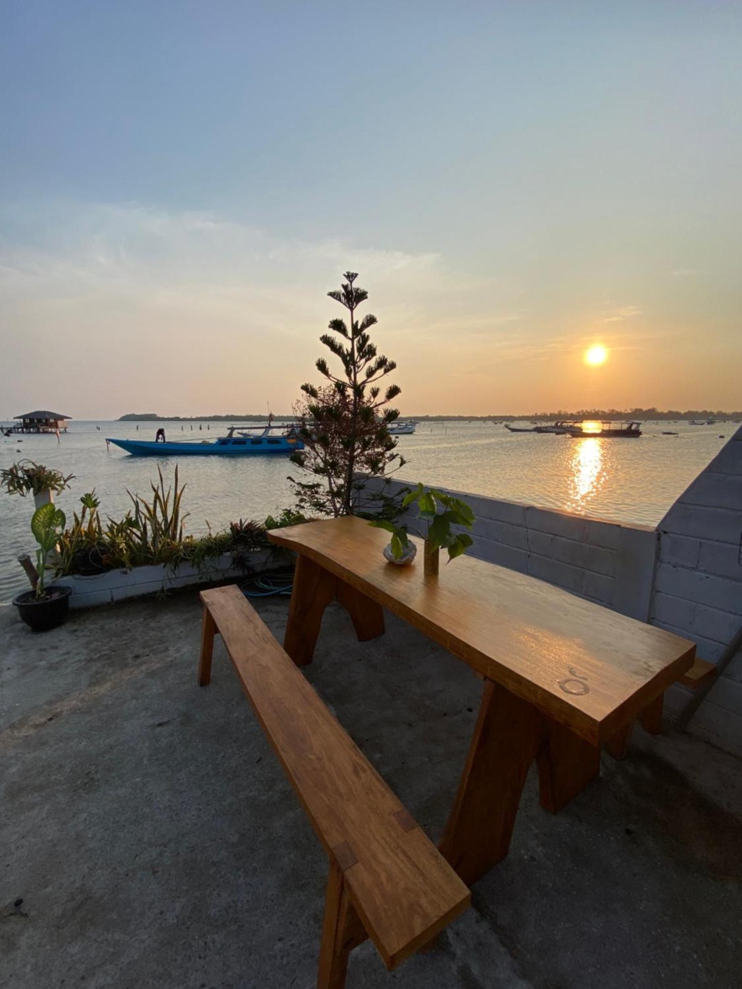 Js House View Hostel Karimunjawa Kültér fotó